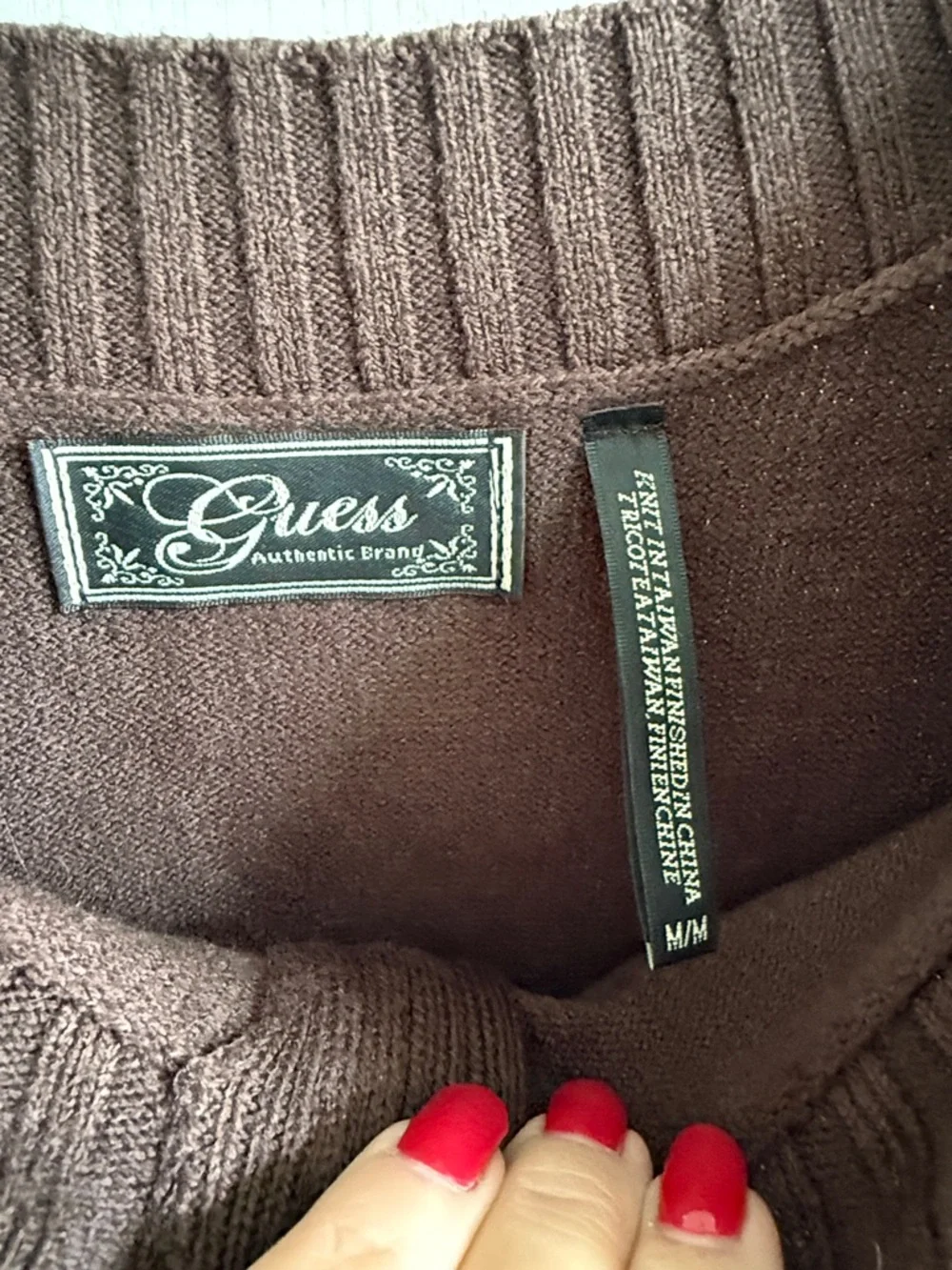 101-B. GUESS Chocolate Brown Off-the-Shoulder Zip Ribbed Sweater. Size M - Picture 7 of 7